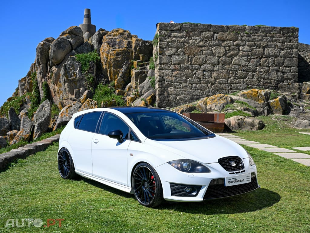 Seat Leon 2.0 TSi Cupra R