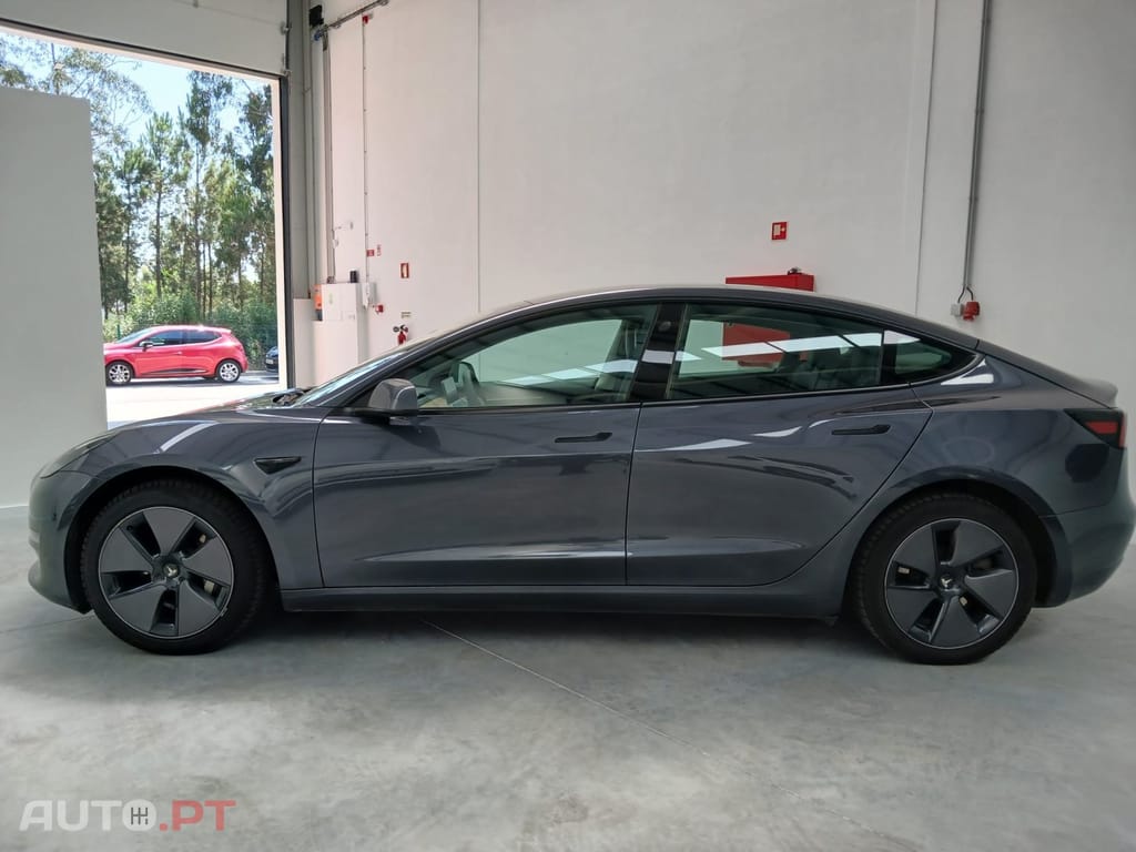 Tesla Model 3 Long Range Tração Traseira