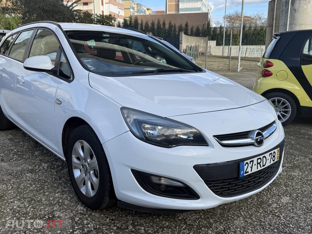 Opel Astra Caravan E