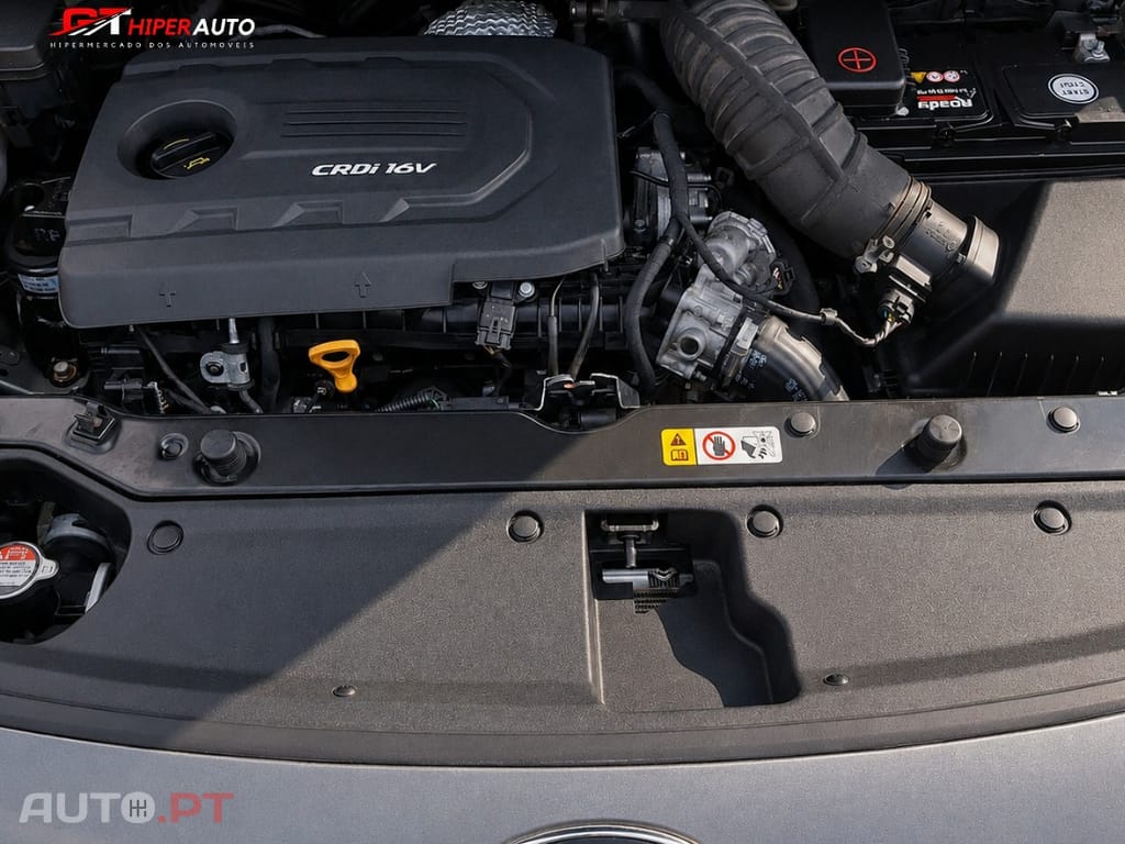 Kia Carens 1.7 CRDi ISG TX