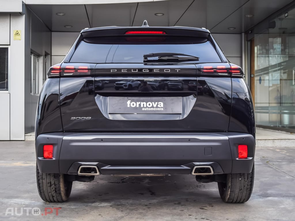 Peugeot 2008 1.2 PureTech Allure EAT8