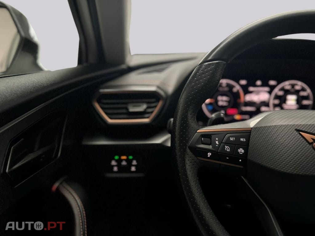 Cupra Formentor I.V.A DEDUTÍVEL e-HYBRID