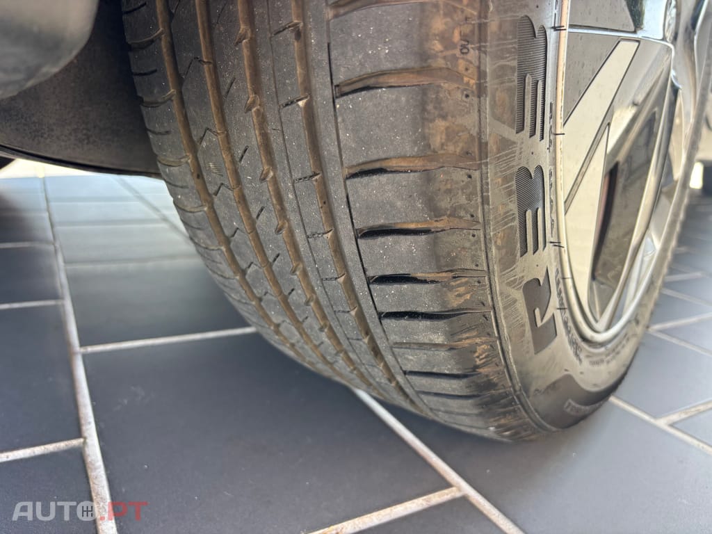 MG MG4 64 kWh Luxury