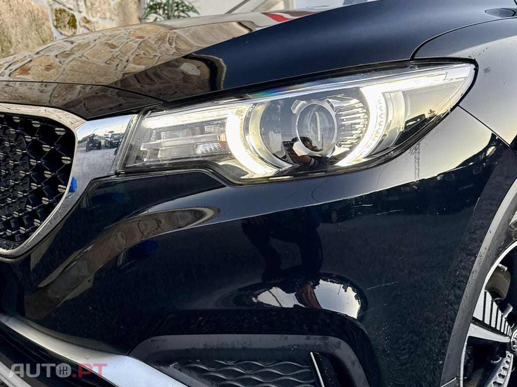 MG ZS EV 44.5 kWh Luxury  c/ IVA