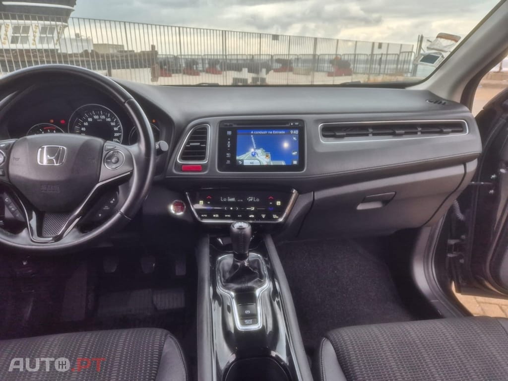 Honda HR-V 1.6 i-DTEC Elegance Navi