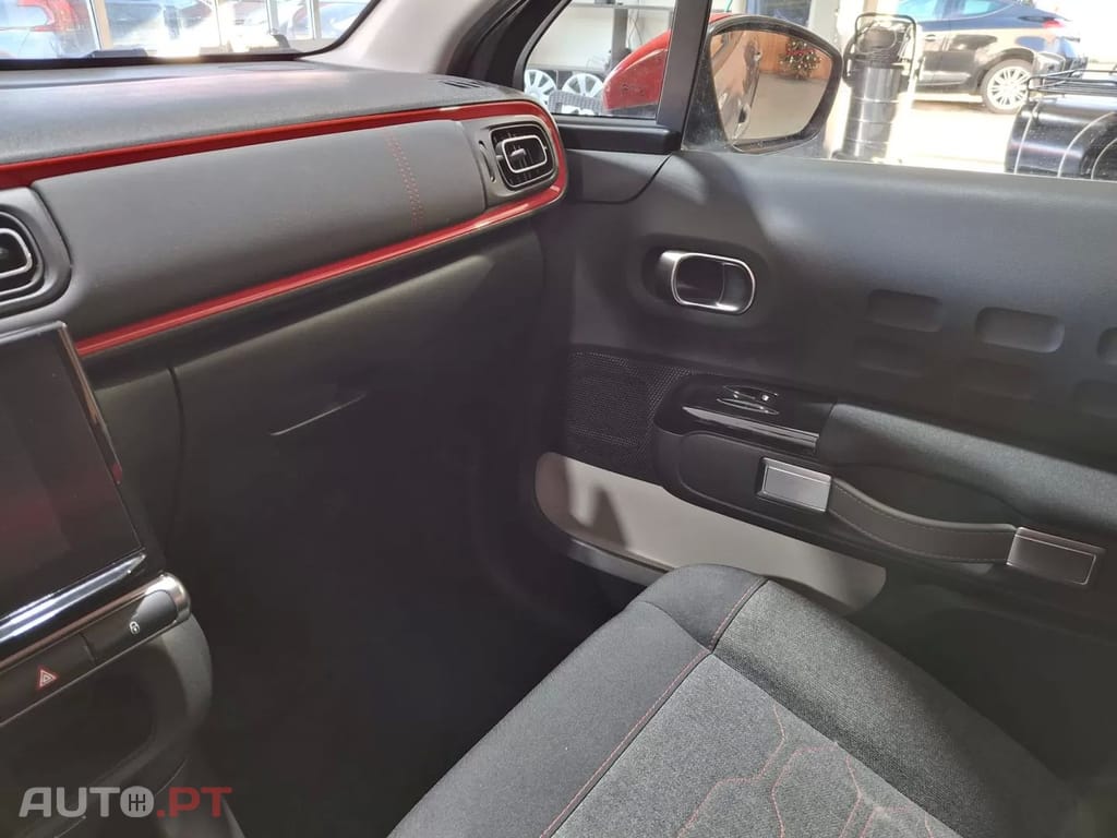 Citroen C3 1.2 PureTech Elle