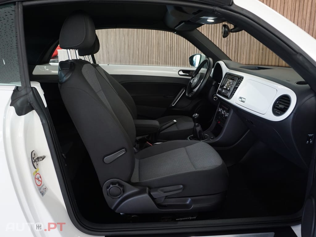 Volkswagen New Beetle Cabriolet 1.2 TSI 50s