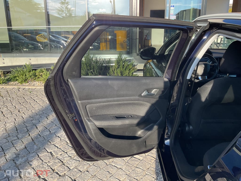 Peugeot 308 SW 1.5 BlueHDi Style