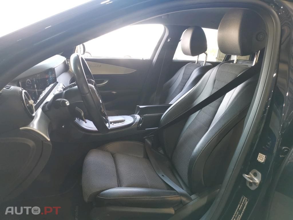 Mercedes-Benz E 300 de Avantgarde