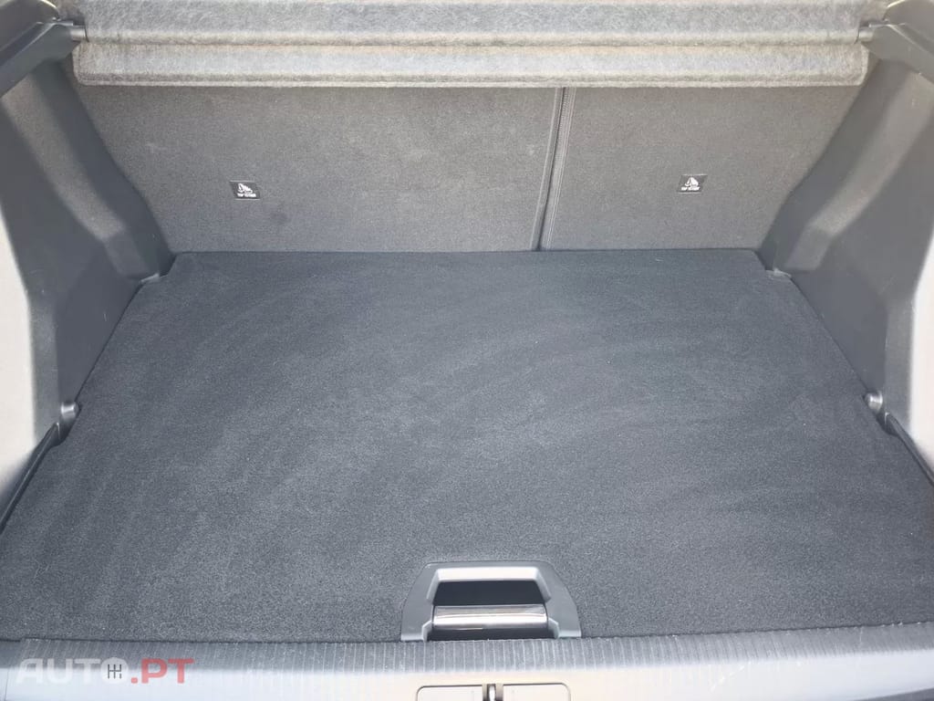 Peugeot 2008 PureTech 130 EAT8 Allure