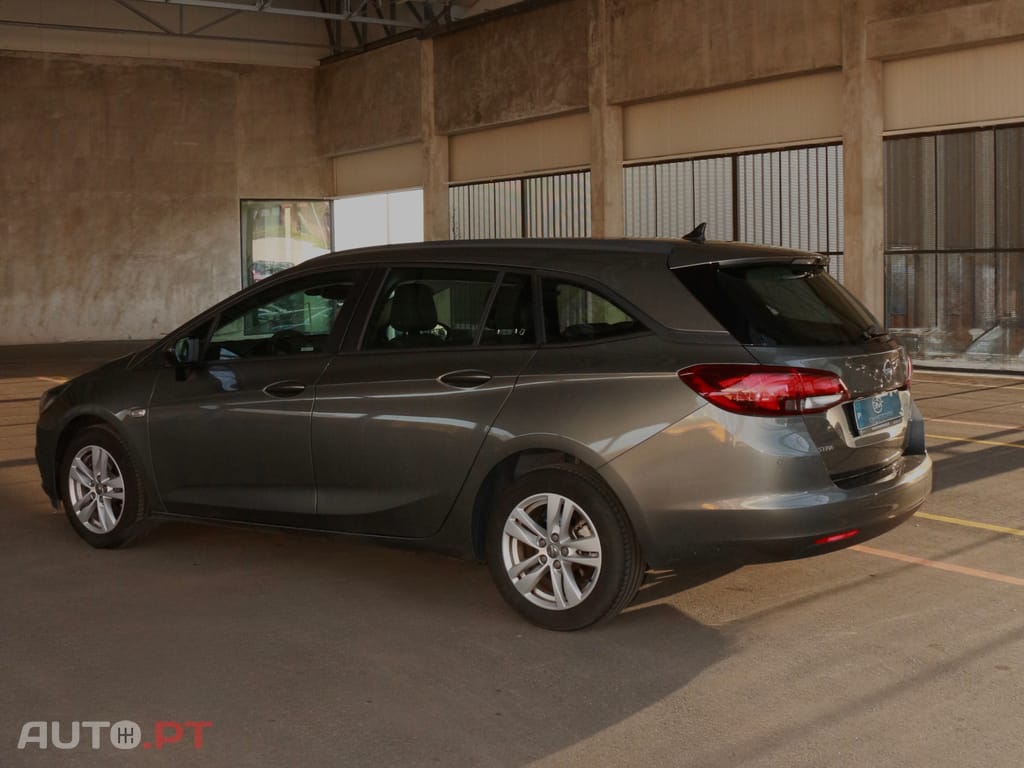 Opel Astra Sports Tourer