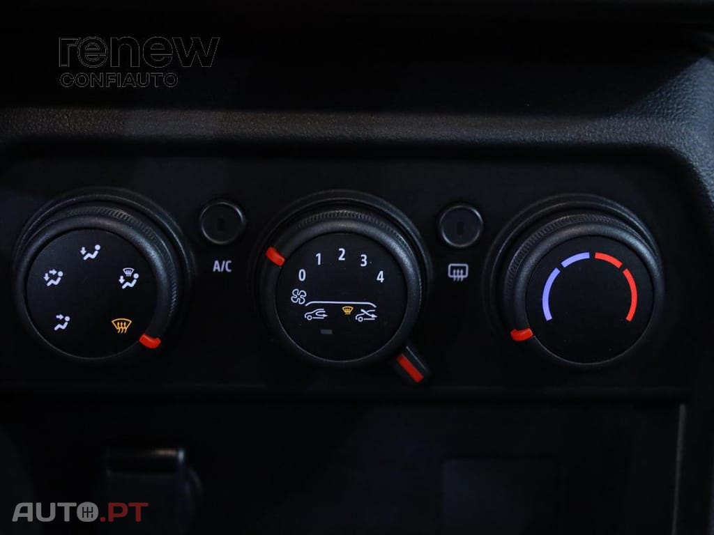 Dacia Sandero SANDERO III STW EXPRESSION TCE 90 FAP