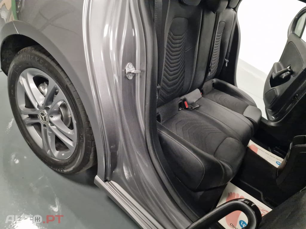 Mercedes-Benz A 180 d Style Plus Aut.