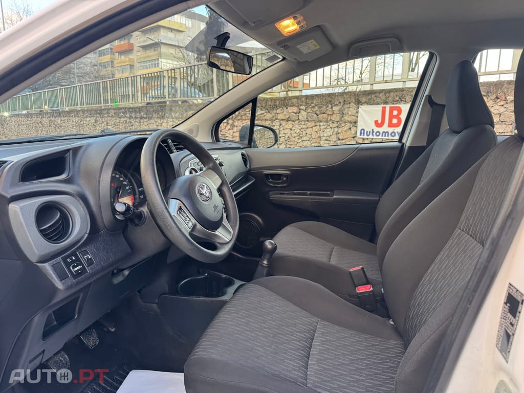 Toyota Yaris 1.0 VVT-i
