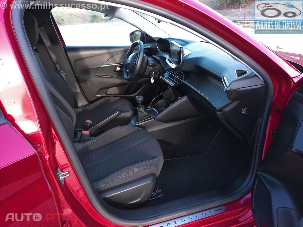 Peugeot 208 PureTech 100 Style