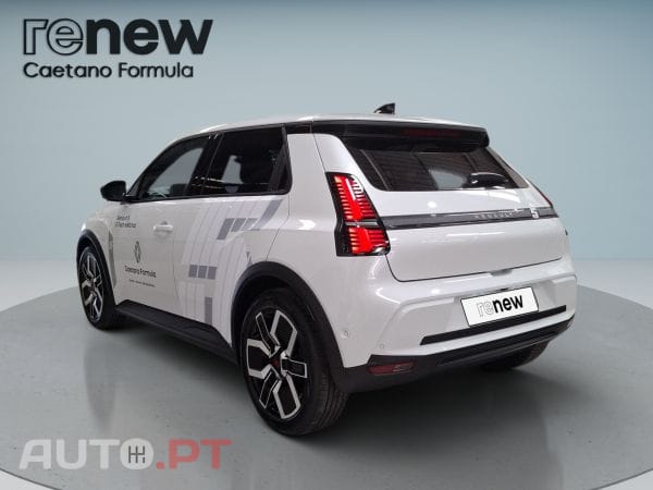 Renault 5 EV40 techno 120cv autonomia urban