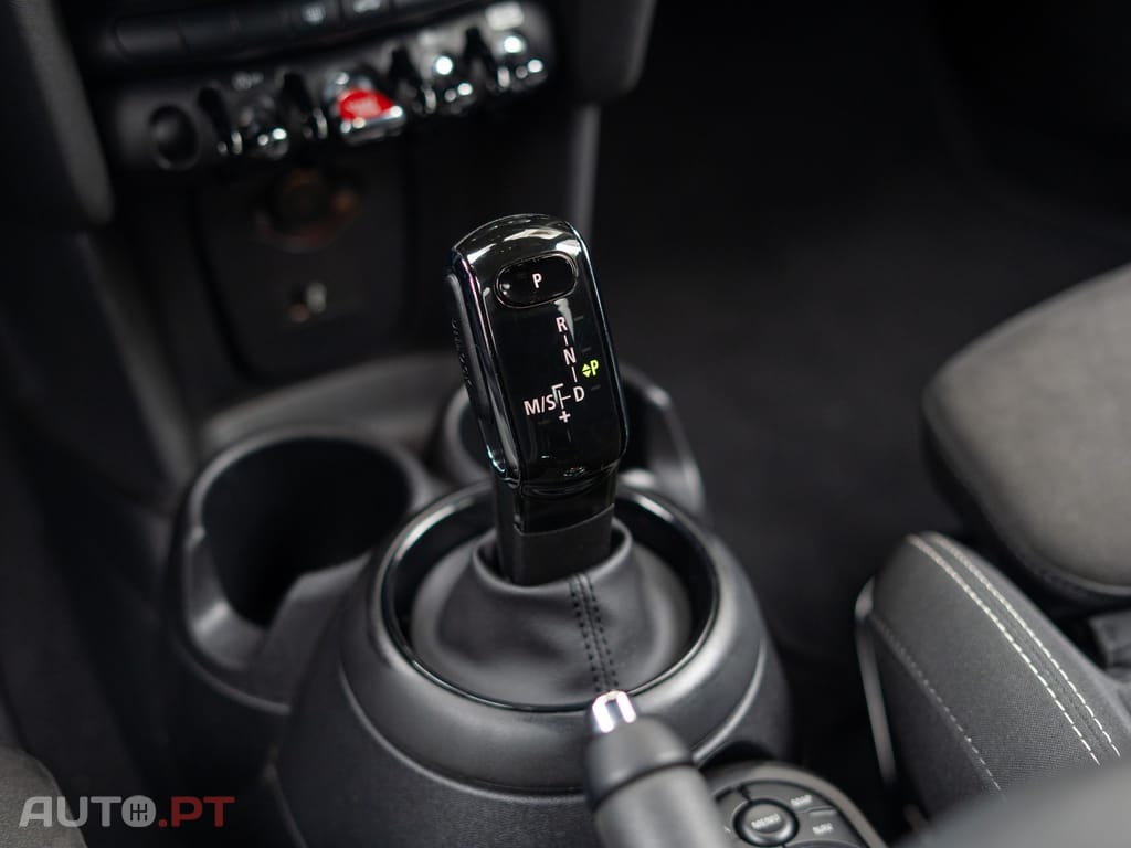 MINI Cooper Cooper Premium JCW Auto