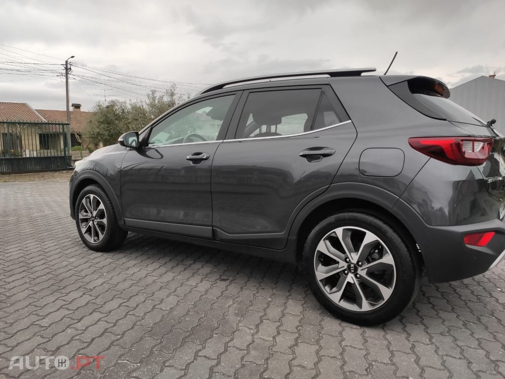 Kia Stonic 1.0 T-GDI Tech