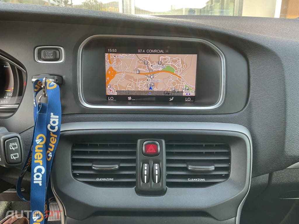 Volvo V40 2.0 D2 Momentum Geartronic