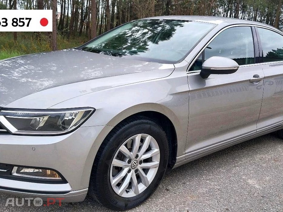 Volkswagen Passat 2.0 TDI HIGHLINE 150cv / 175€ mês