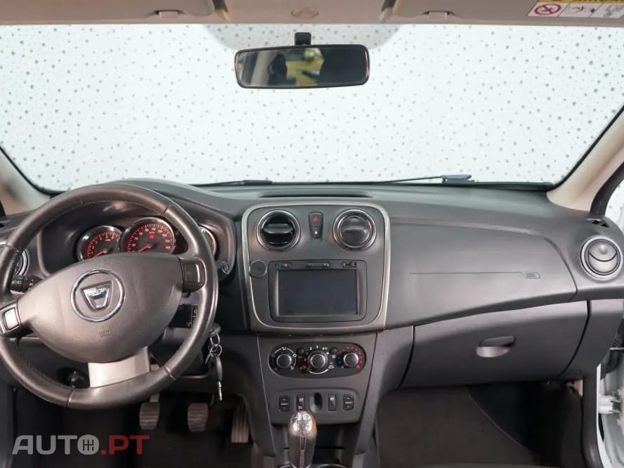 Dacia Sandero 0.9 TCe Confort