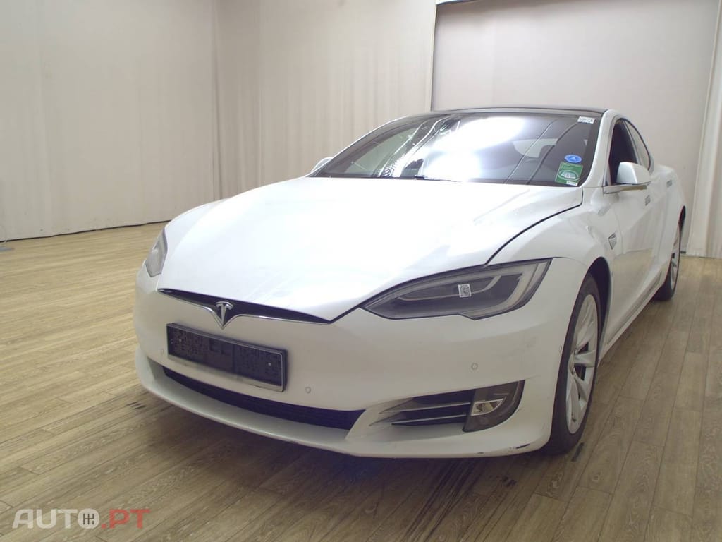 Tesla Model S Maximale