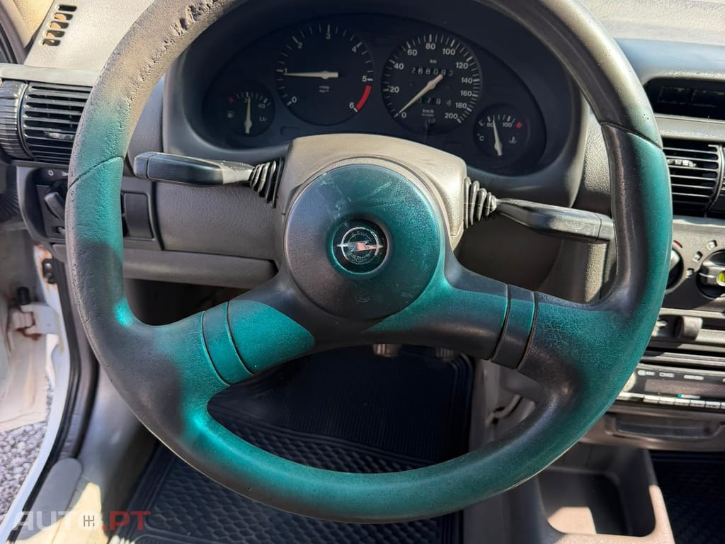 Opel Corsa 1.5 TD Sport