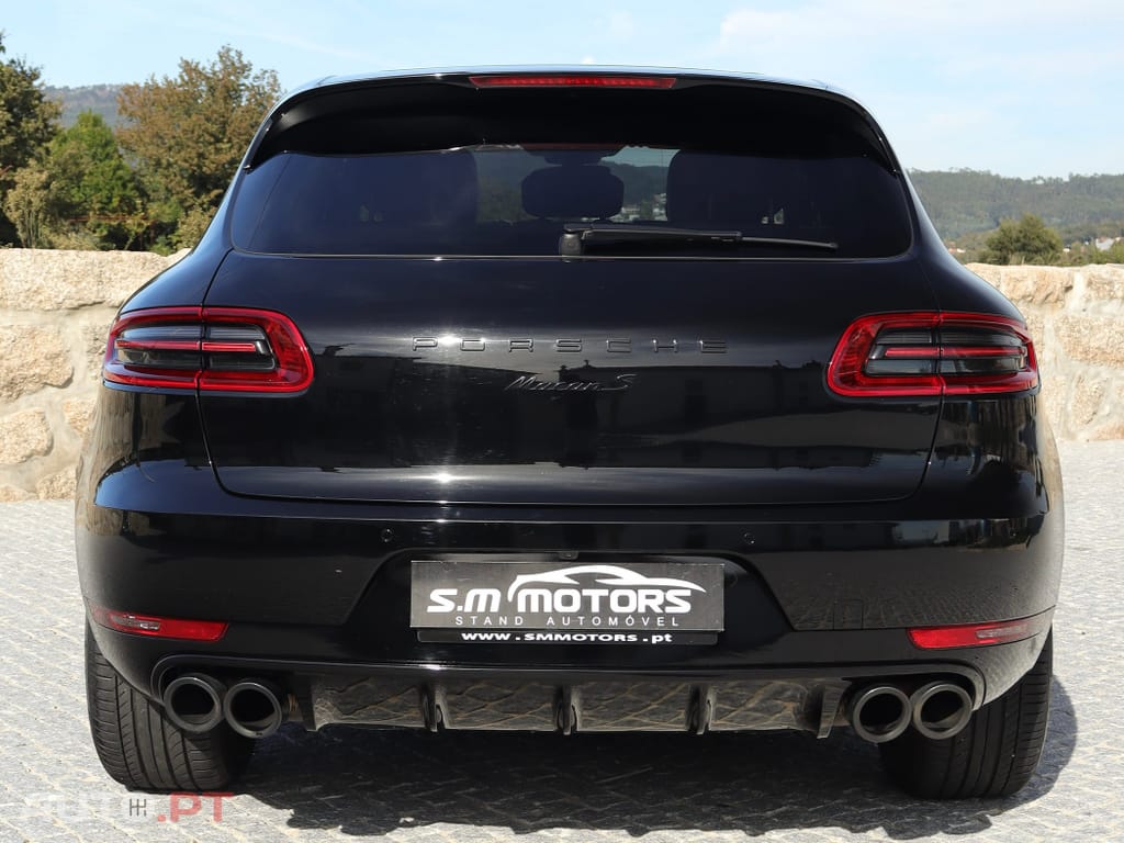 Porsche Macan S
