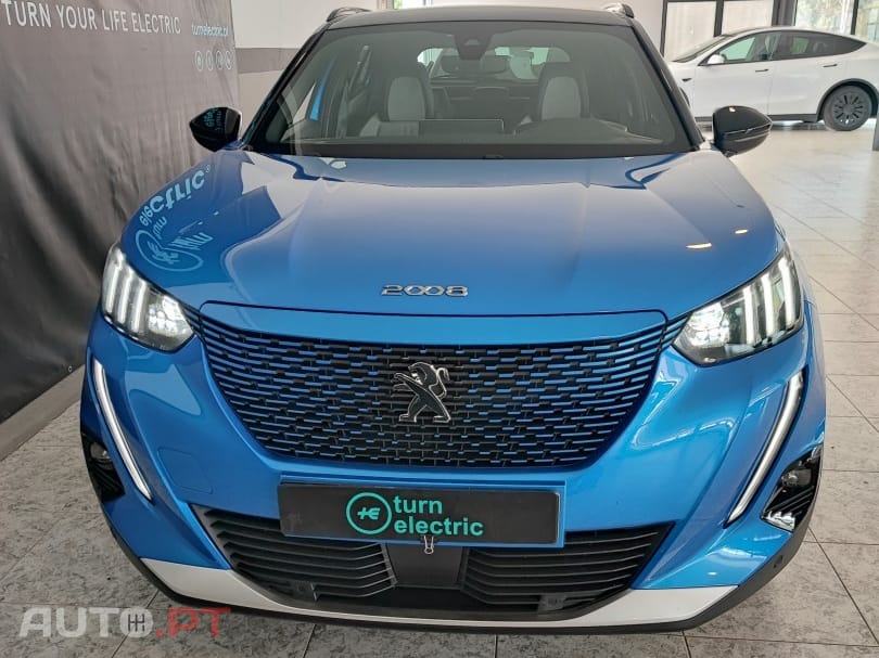 Peugeot E-2008 50 kWh GT