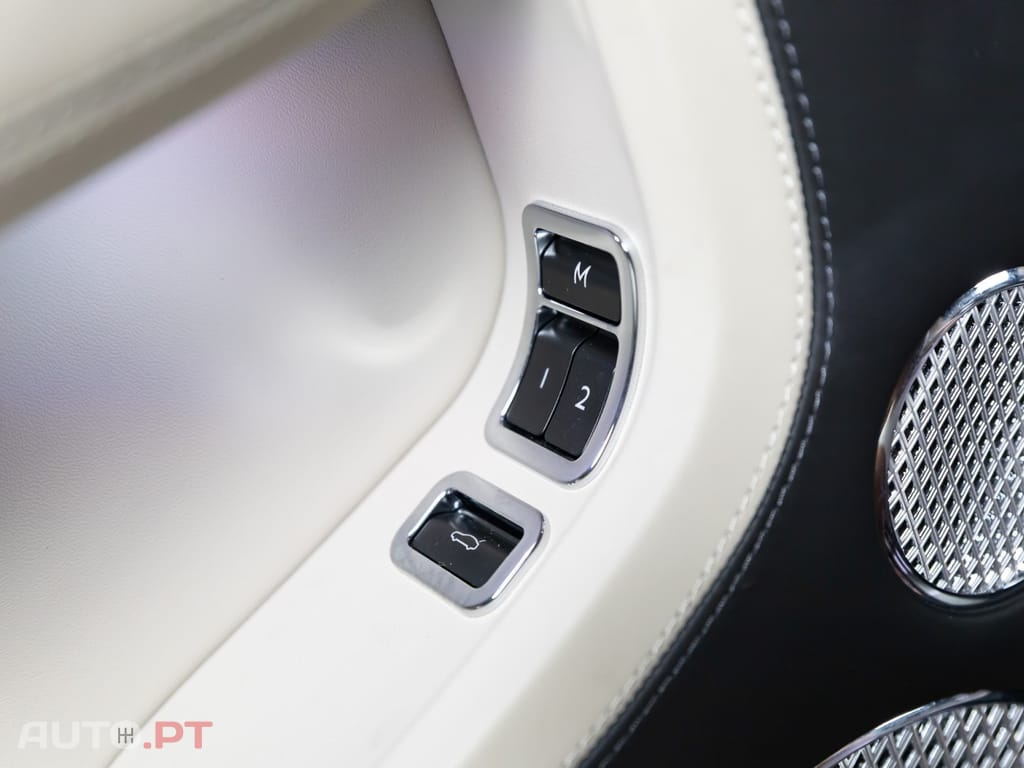 Bentley Continental GT V8