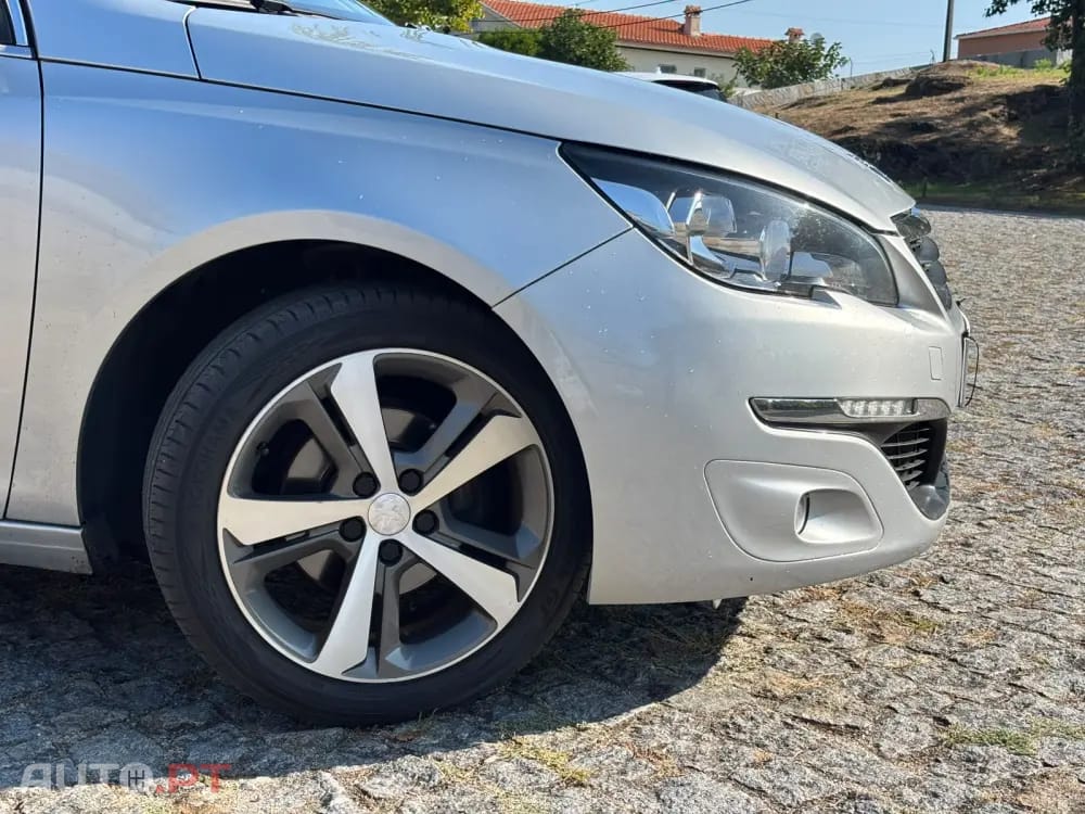Peugeot 308 SW 1.6 BlueHDi Allure