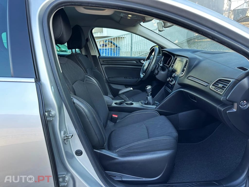 Renault Mégane Sport Tourer 1.5 Blue dCi Limited