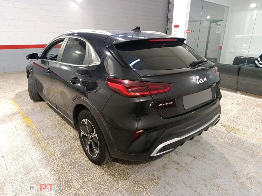 Kia Xceed 1.6 GDi PHEV Drive