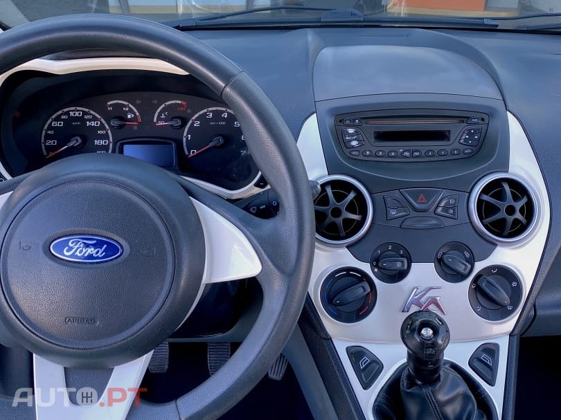 Ford KA 1.2 Titanium X