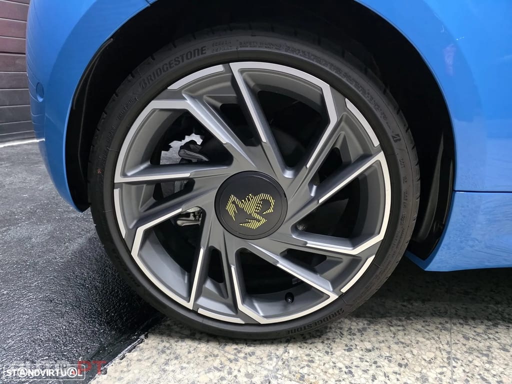 Abarth 500E Scorpionissima