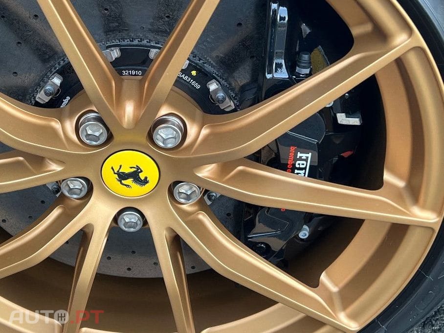Ferrari 812 Spider 
