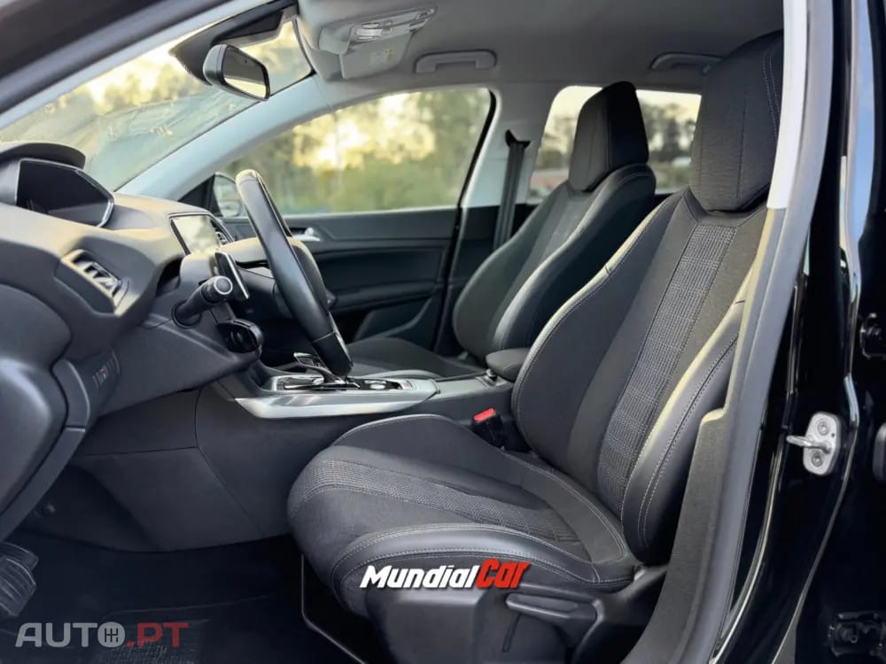 Peugeot 308 1.2 PureTech Allure EAT8