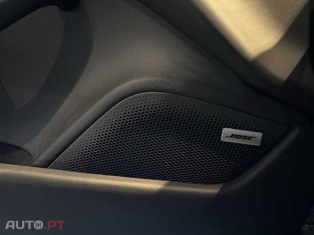 Porsche Taycan 4S I.V.A DEDUTIVEL 