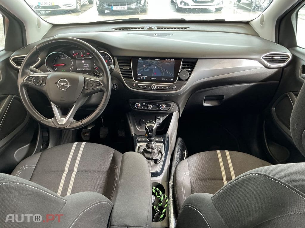 Opel Crossland 1.2 T Design & Tech