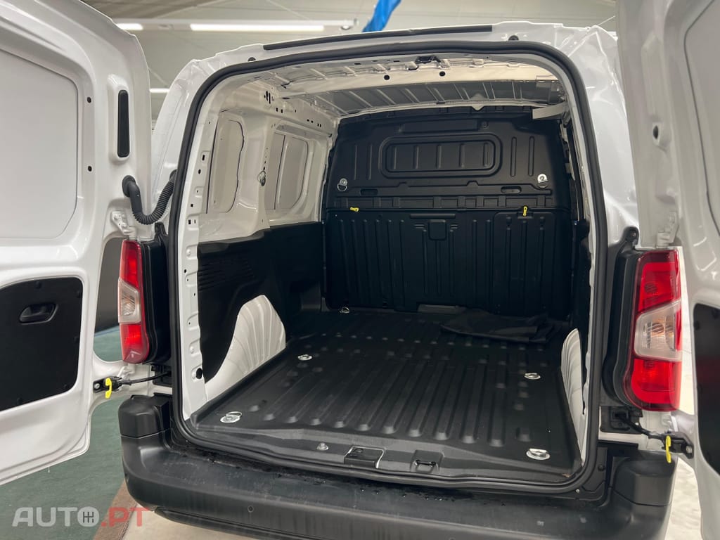 Citroen Berlingo 1.5 BlueHDi XL Shine EAT8