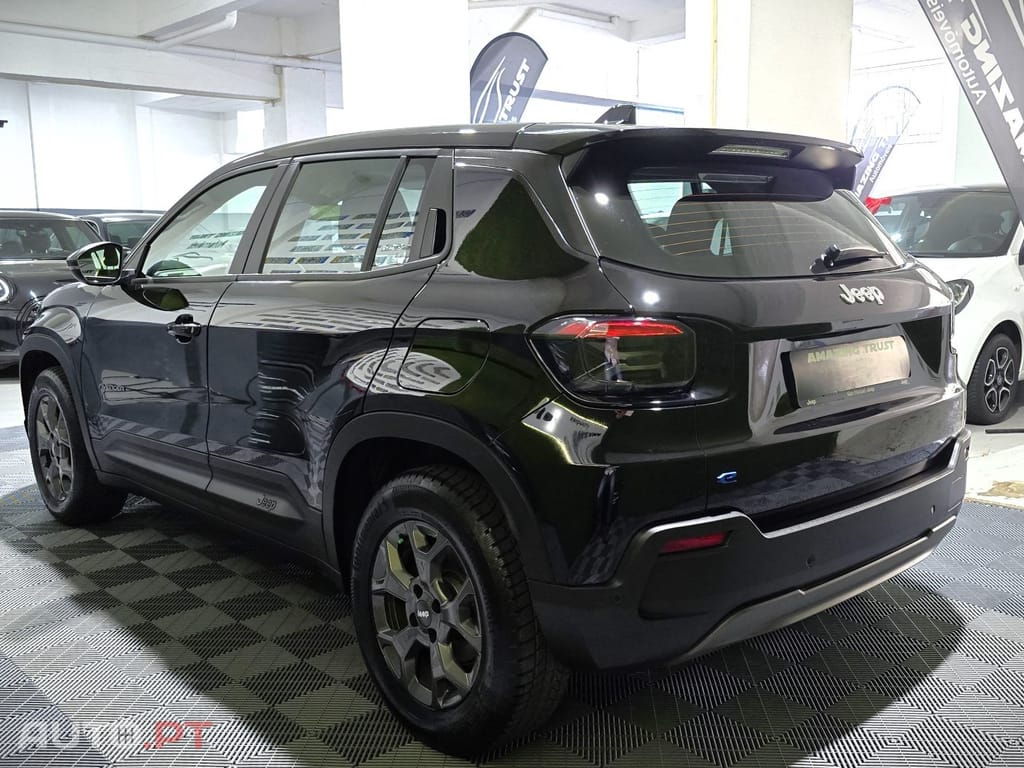 Jeep Avenger 54 kWh Longitude