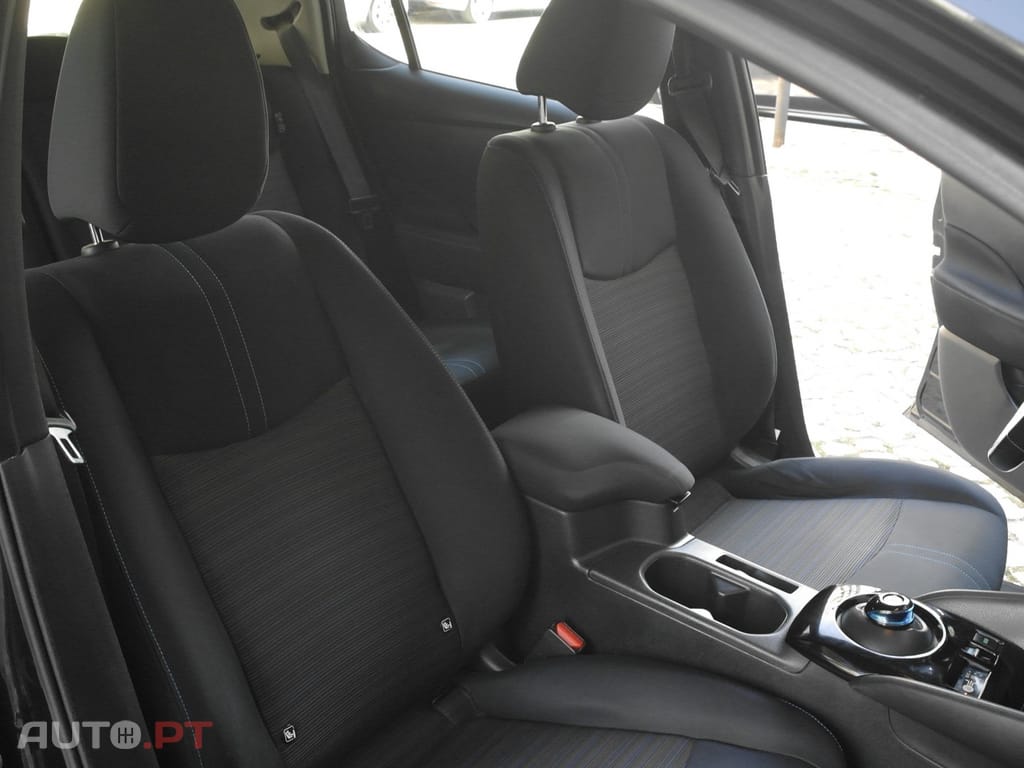 Nissan Leaf Acenta