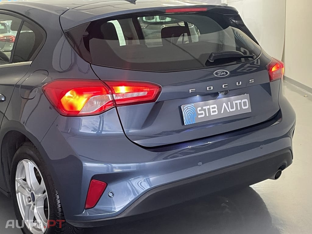 Ford Focus 1.0 EcoBoost CONNECTED