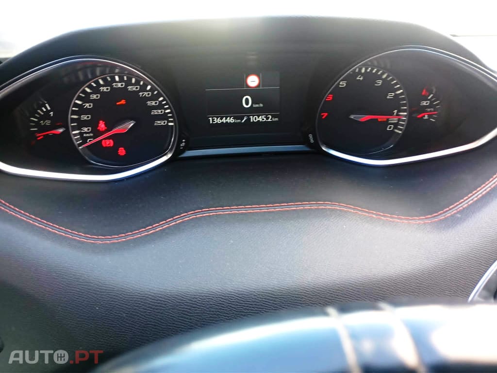 Peugeot 308 1.2 PureTech 130 Stop & Start GT-Line Edition - Caixa Manual de 6 Velocidades-Ano: 2019