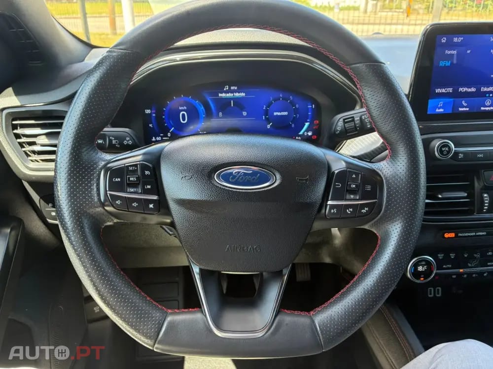 Ford Focus 1.0 EcoBoost Mild-Hybrid ST-Line X