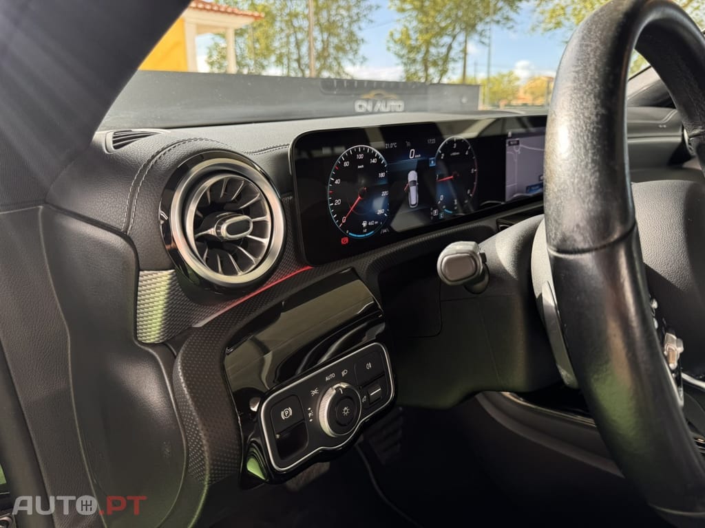 Mercedes-Benz CLA 180 D shooting brake