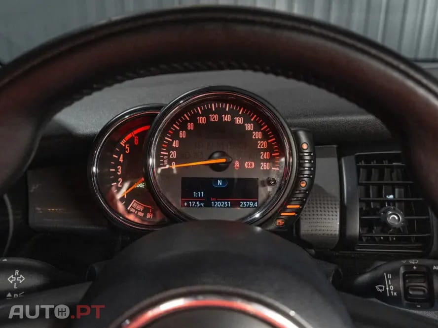 MINI Cooper Cooper D
