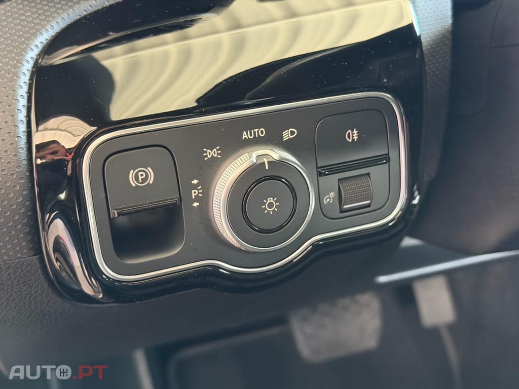 Mercedes-Benz CLA 250 e Shooting Brake Progressive