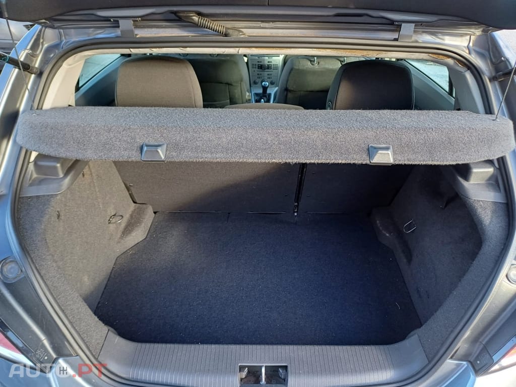 Opel Astra 1.4 Cosmo