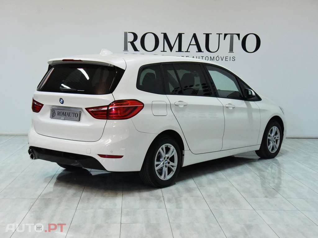 BMW 216 i 7L Advantage